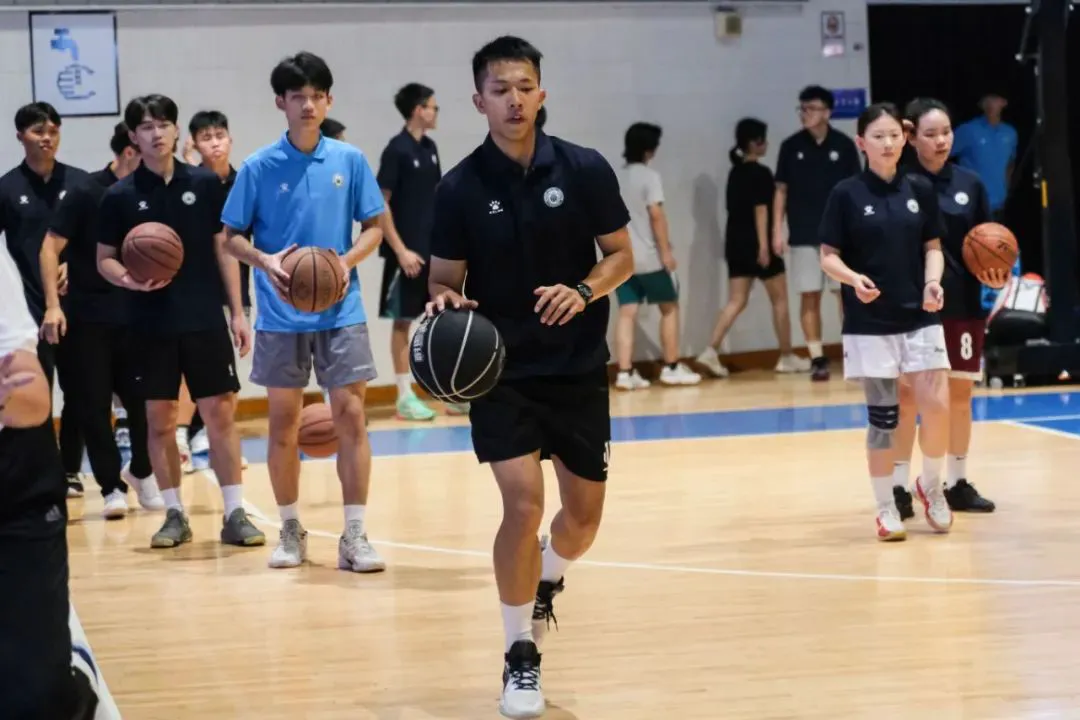 为什么智能穿戴设备对篮球运动员发展重要_0